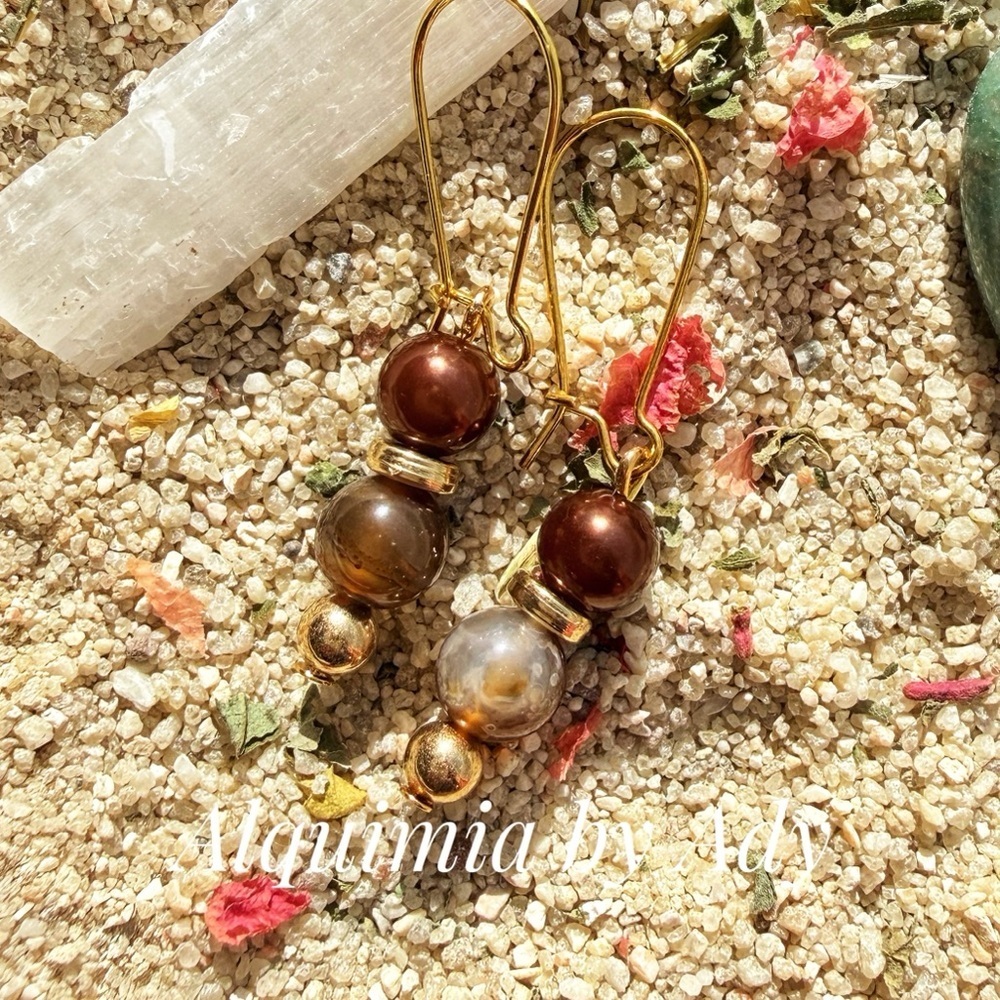 Gold and Brown gemstones Beaded Earrings
